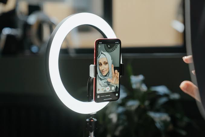 Ring light